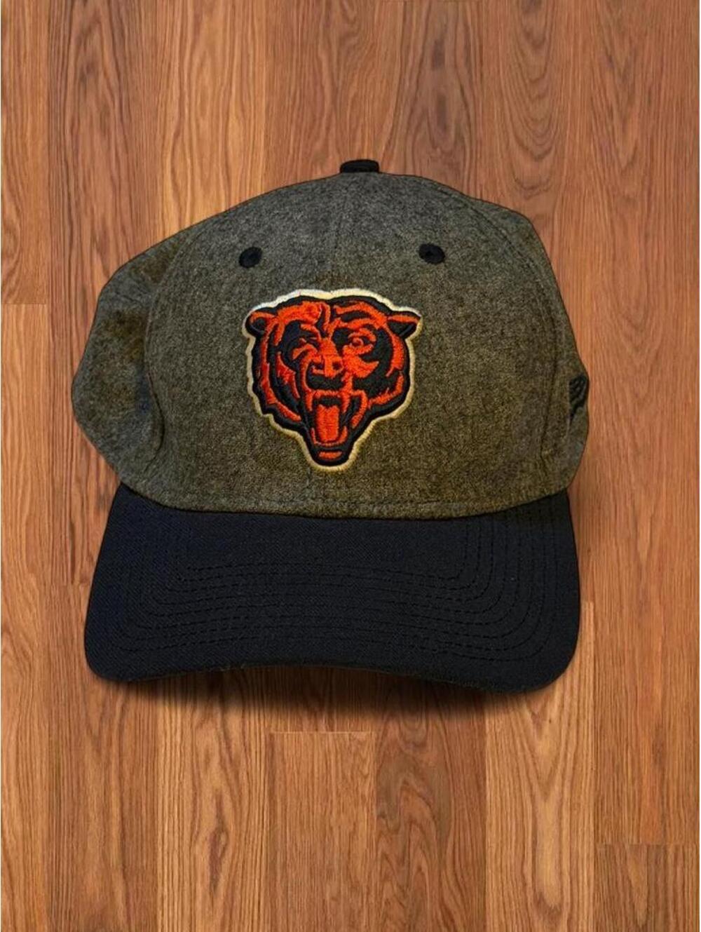 Chicago Bears New Era Cap Hat Size M NFL Football Orange Bear Logo Gray